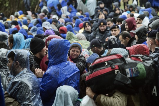 Las decisiones de los Estados europeos sobre el cierre de sus fronteras afectan de inmediato a miles de personas.