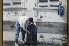 France, Reims, Un soldat se débarbouille rue Cerès