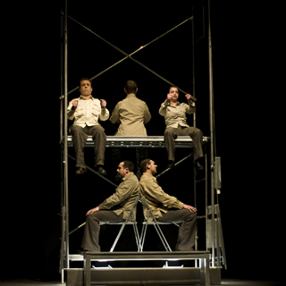 Travesura militar en dos actos | B-52