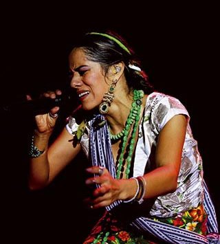 Cabaret Círculo. Lila Downs