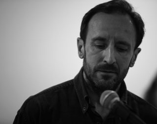 Recital poético La voz y su sombra | Miguel Ángel Bernat