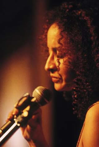 Doris Cales Doris Cales