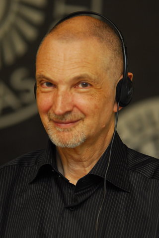 SERGE TISSERON SERGE TISSERON