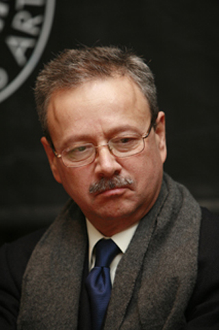 Andrés Sánchez Robayna Andrés Sánchez Robayna