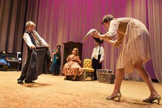 Centro Andaluz de Teatro/Teatro del Valedor Centro Andaluz de Teatro/Teatro del Valedor