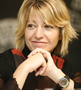 Inés París