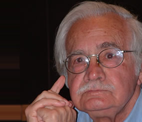 Tomás Segovia Tomás Segovia